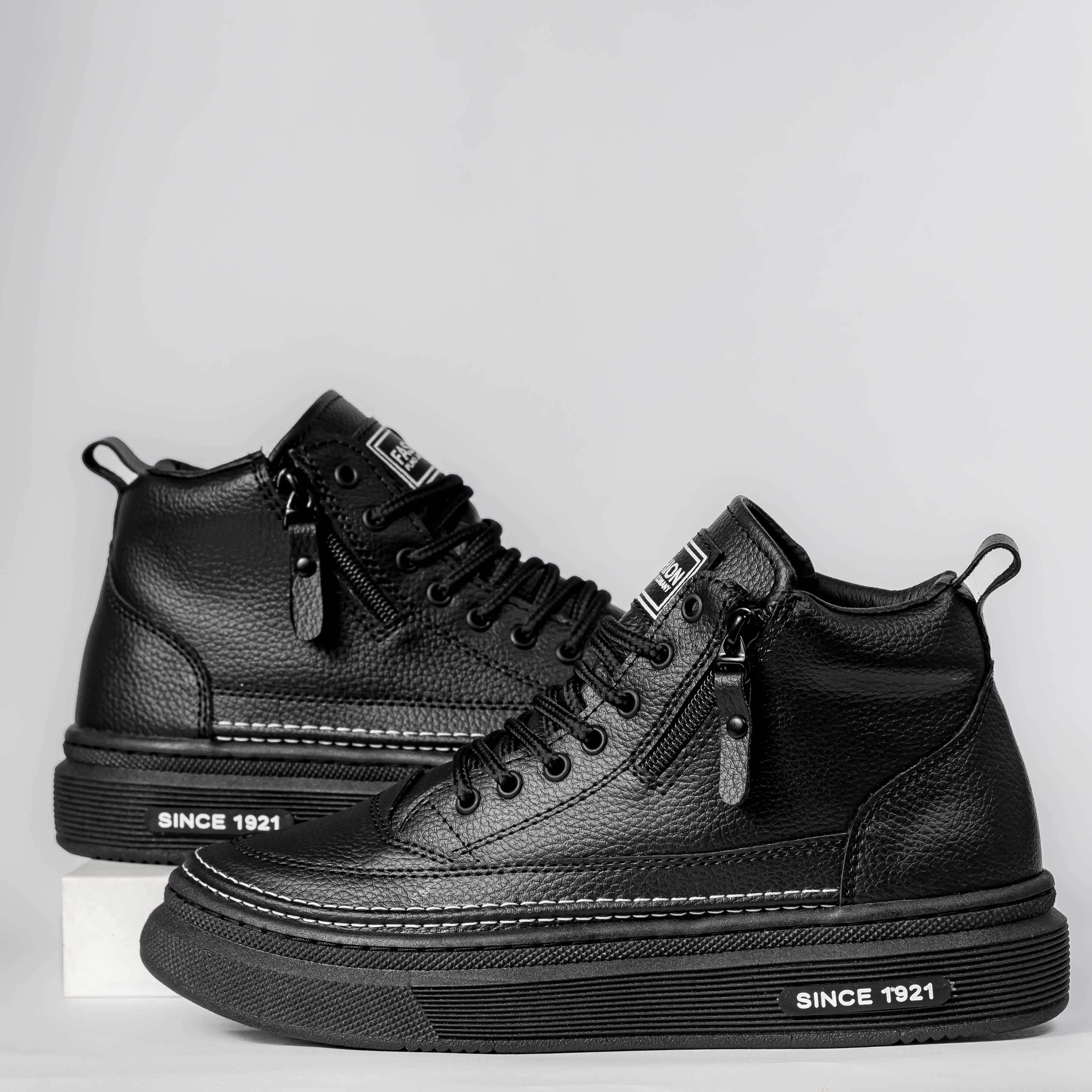 botas hombre estilo matrix negras

botas urbanas hombre suela gruesa

botas tacticas casual hombre resistentes

botas hombre estilo militar moderno

botas negras hombre streetwear

botas hombre antideslizantes duraderas

botas casuales hombre look urbano

botas hombre diseño fuerte moderno