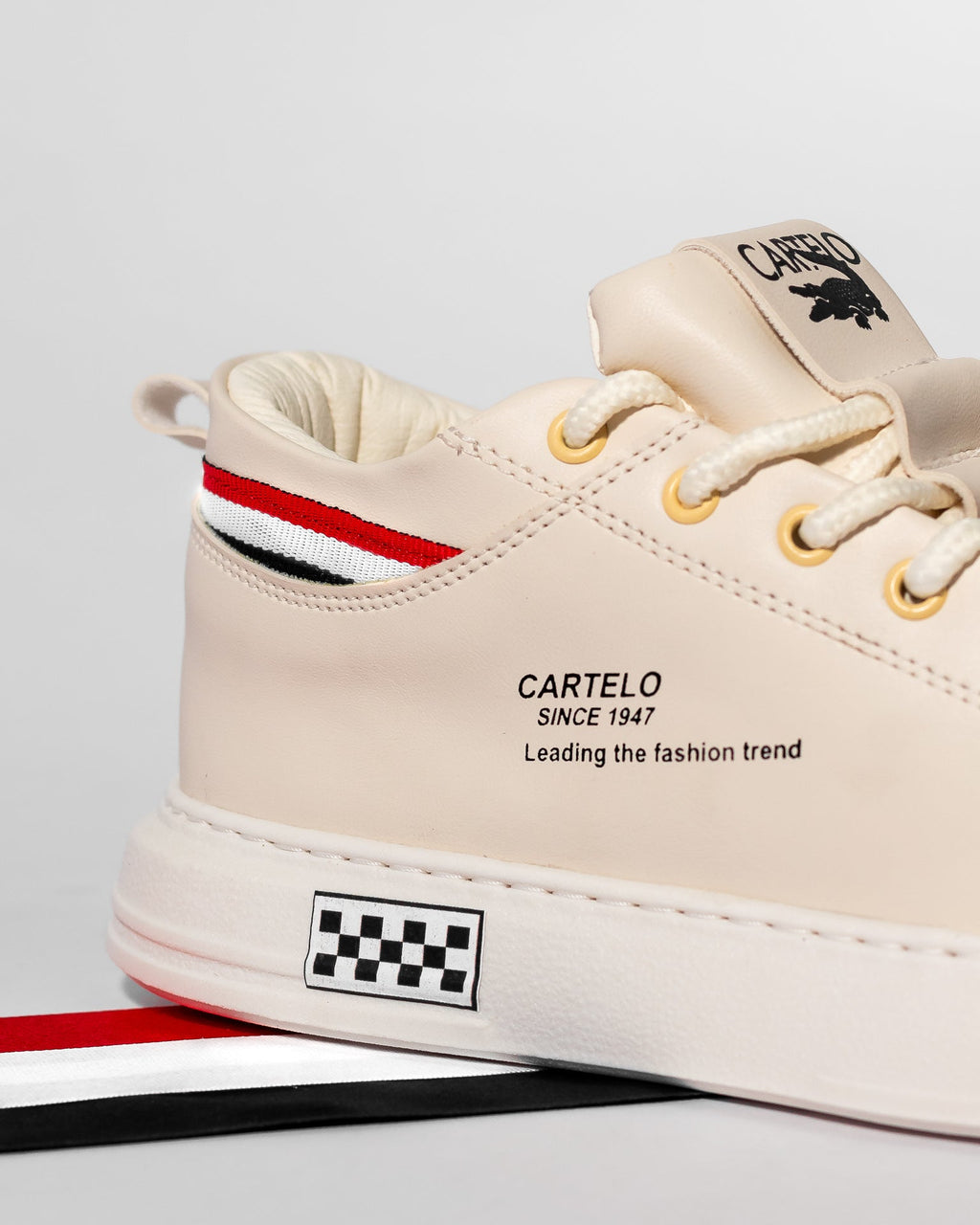 tenis cartelo hombre estilo elegante

zapatillas cartelo casual premium

tenis cartelo modernos para hombre

tenis fashion cartelo cuero hombre

zapatillas urbanas cartelo elegantes

tenis cartelo comodos uso diario

tenis cartelo estilo lujo casual

tenis cartelo hombre outfit moderno